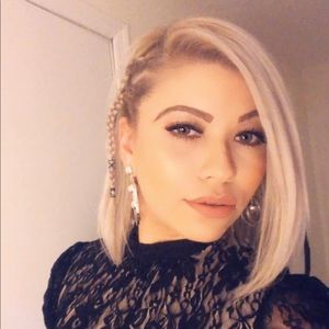 Meet your Posher, Clara